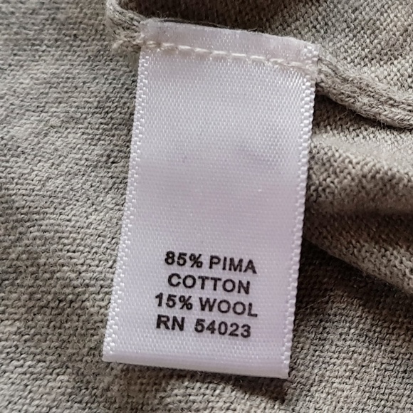 Banana Republic Shirt - Picture 7 of 8